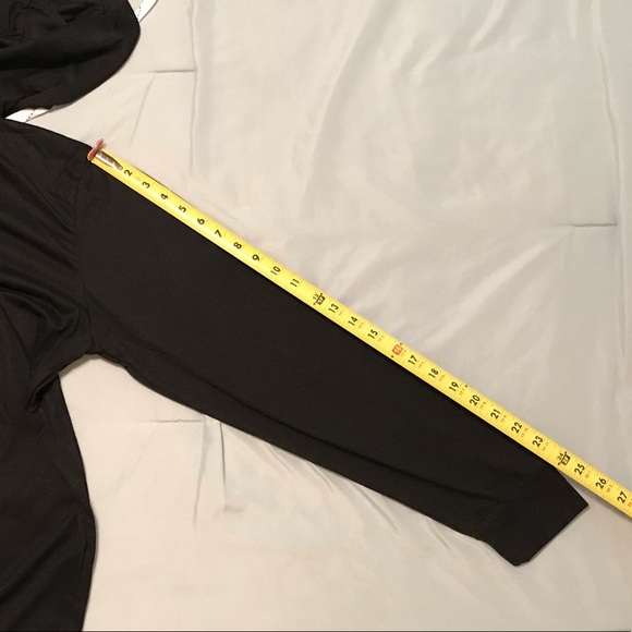 Vegas Golden Knights Hooded TShirt NWOT - Picture 10 of 11